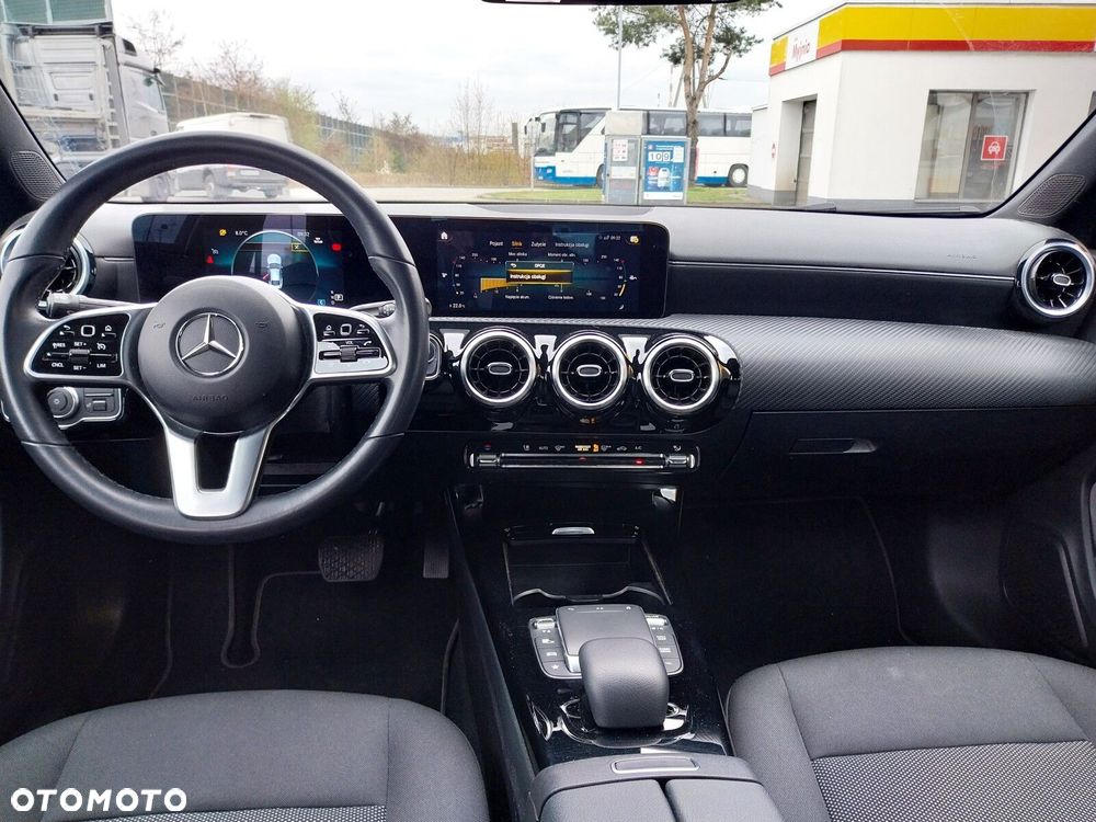 Mercedes-Benz CLA - 9