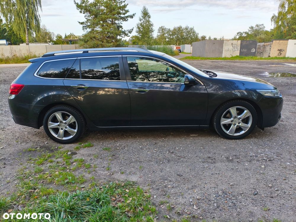 Honda Accord 2.0 Lifestyle - 12