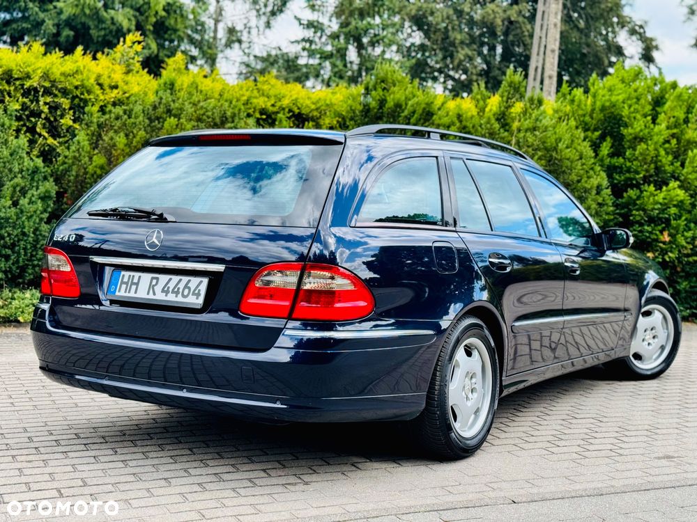 Mercedes-Benz Klasa E 240 4Matic Avantgarde - 28