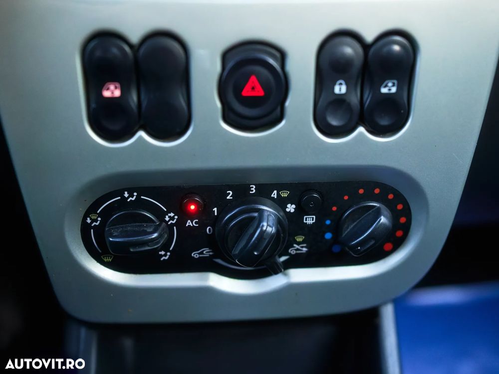 DACIA Logan 2012 — imagine 16