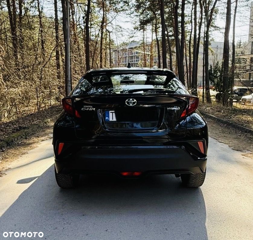 Toyota C-HR - 4