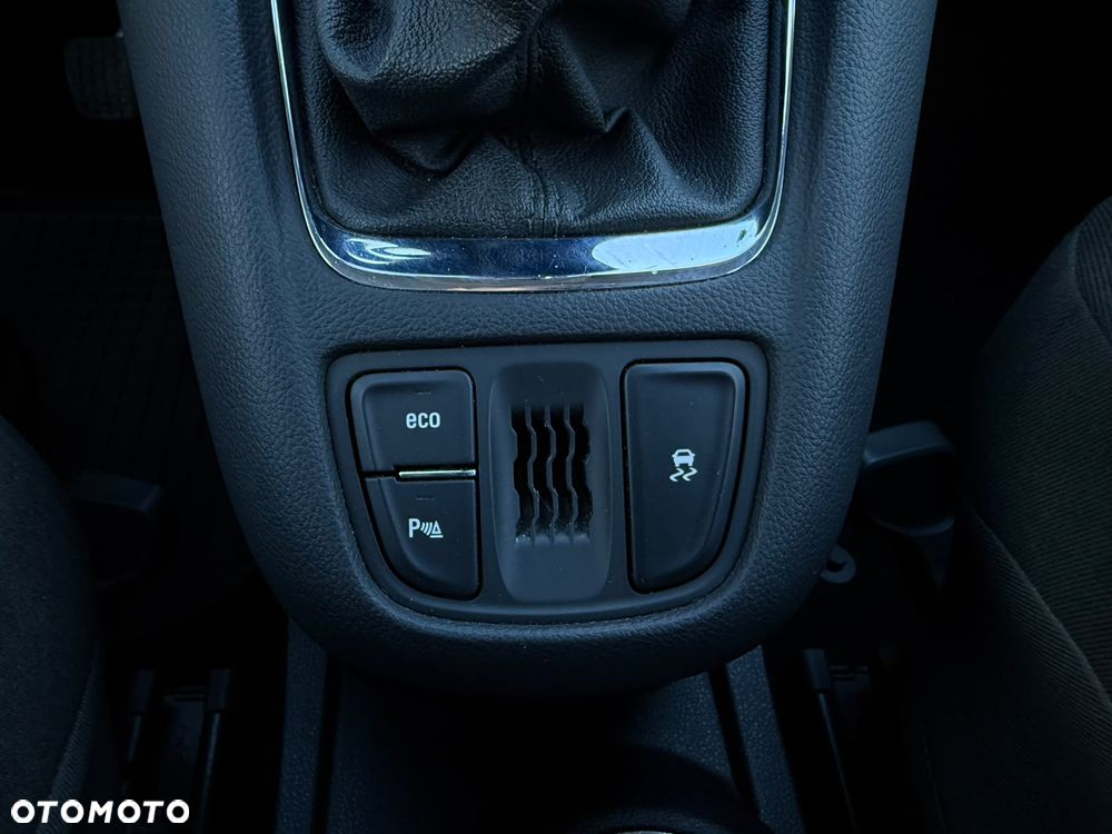 Opel Zafira - 23