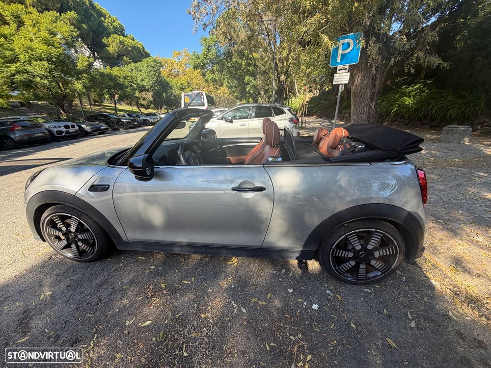 MINI Cabrio Cooper S Premium Extra Essential Auto - 7