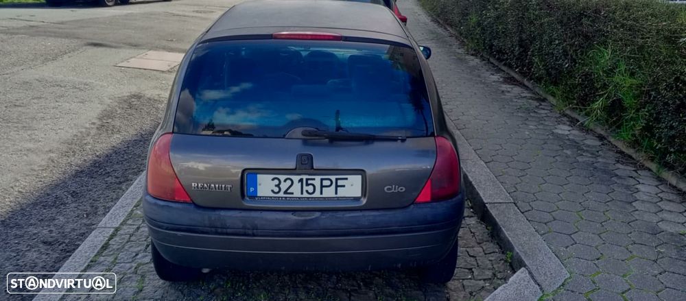 Renault Clio 1.2 - 5
