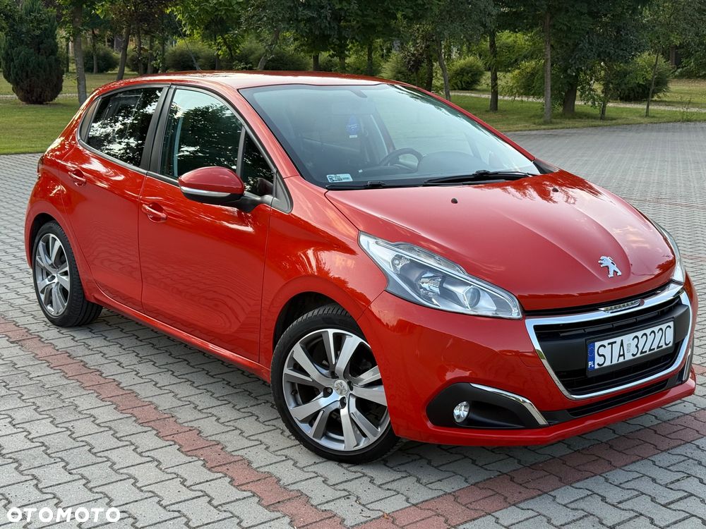 Peugeot 208 1.2 PureTech Allure - 1