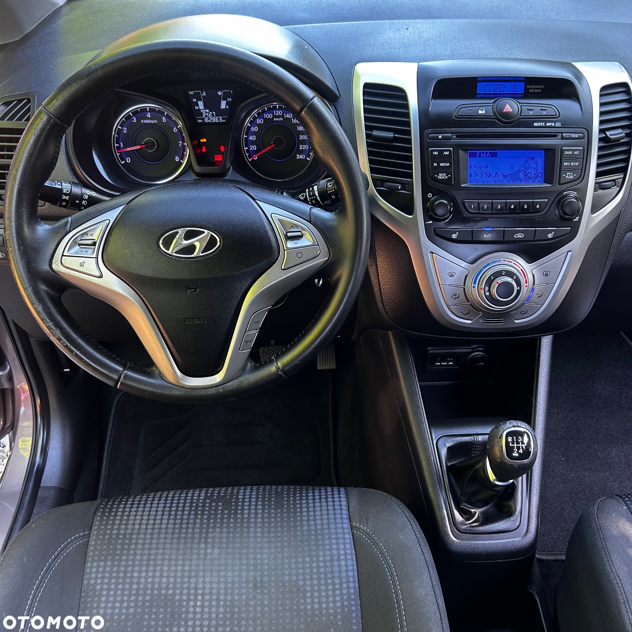 Hyundai ix20 1.4 blue Comfort - 34