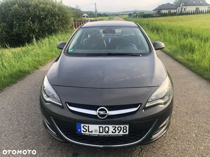 Opel Astra - 1