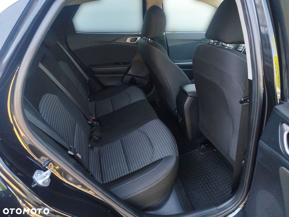 Kia XCeed 1.5 T-GDI M DCT - 12
