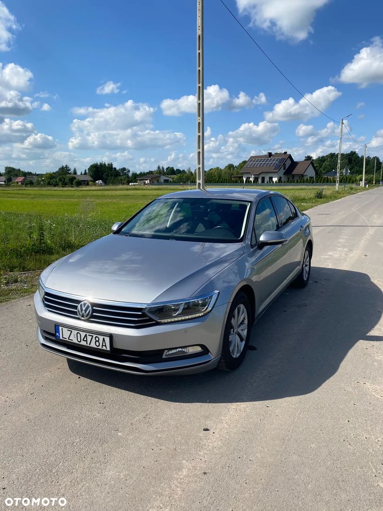 Volkswagen Passat 1.6 TDI BMT Trendline - 2