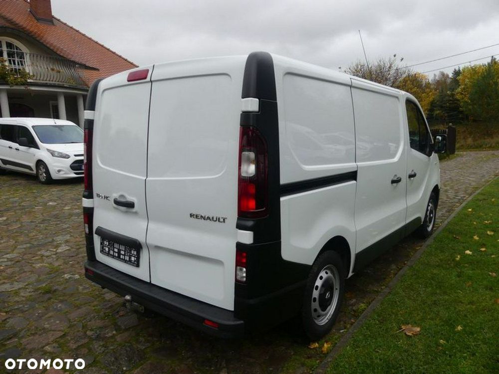 Renault Trafic - 18