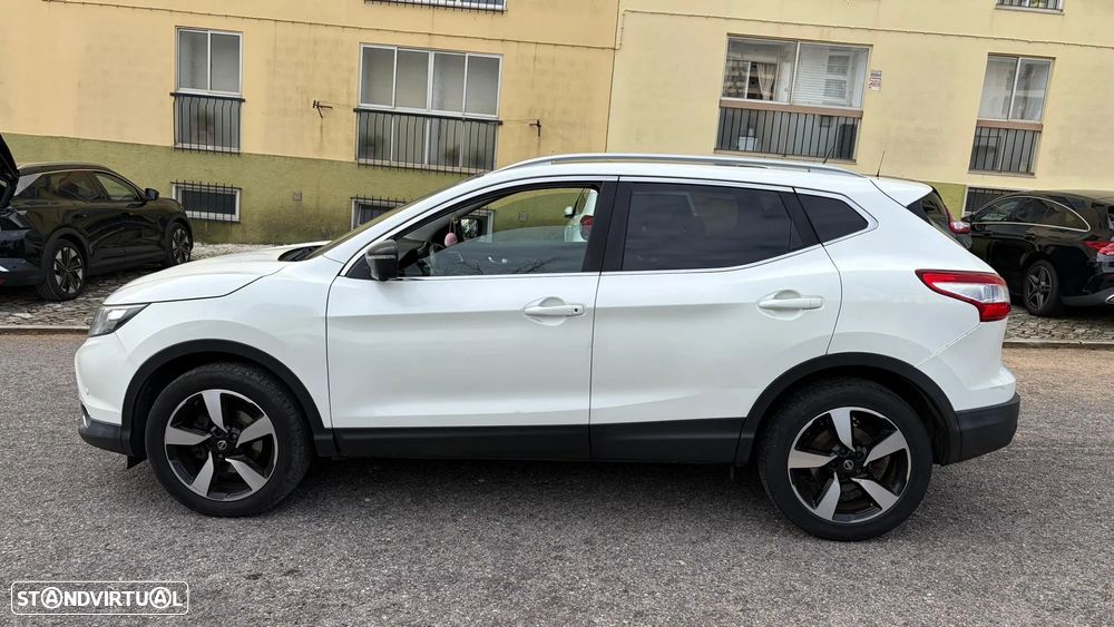 Nissan Qashqai 1.5 dCi N-Connecta - 1