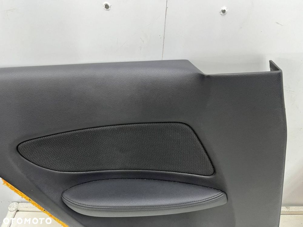 Tapicerka BMW E81 3Drzwi E82 Coupe M-pakiet 04-11r. lewy prawy tylny boczek tył KOMPLET - 4