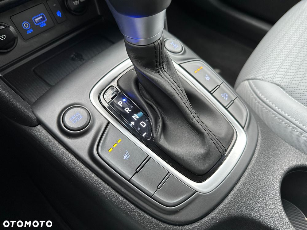 Hyundai Kona 1.6 T-GDI DCT 4WD Premium - 30