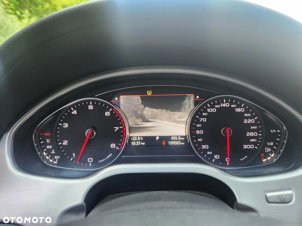 Audi A8 4.0 TFSI L Quattro - 32