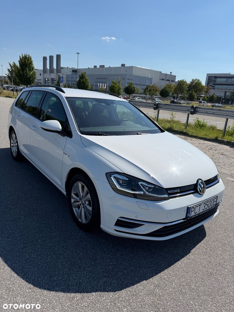 Volkswagen Golf 1.5 TSI BMT Comfortline - 1