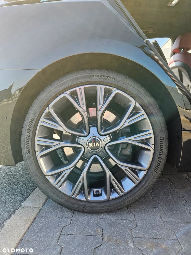 Kia Stinger 2.0 T-GDI GT Line - 16