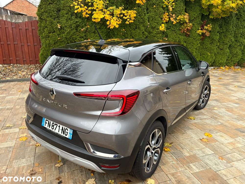Renault Captur - 38