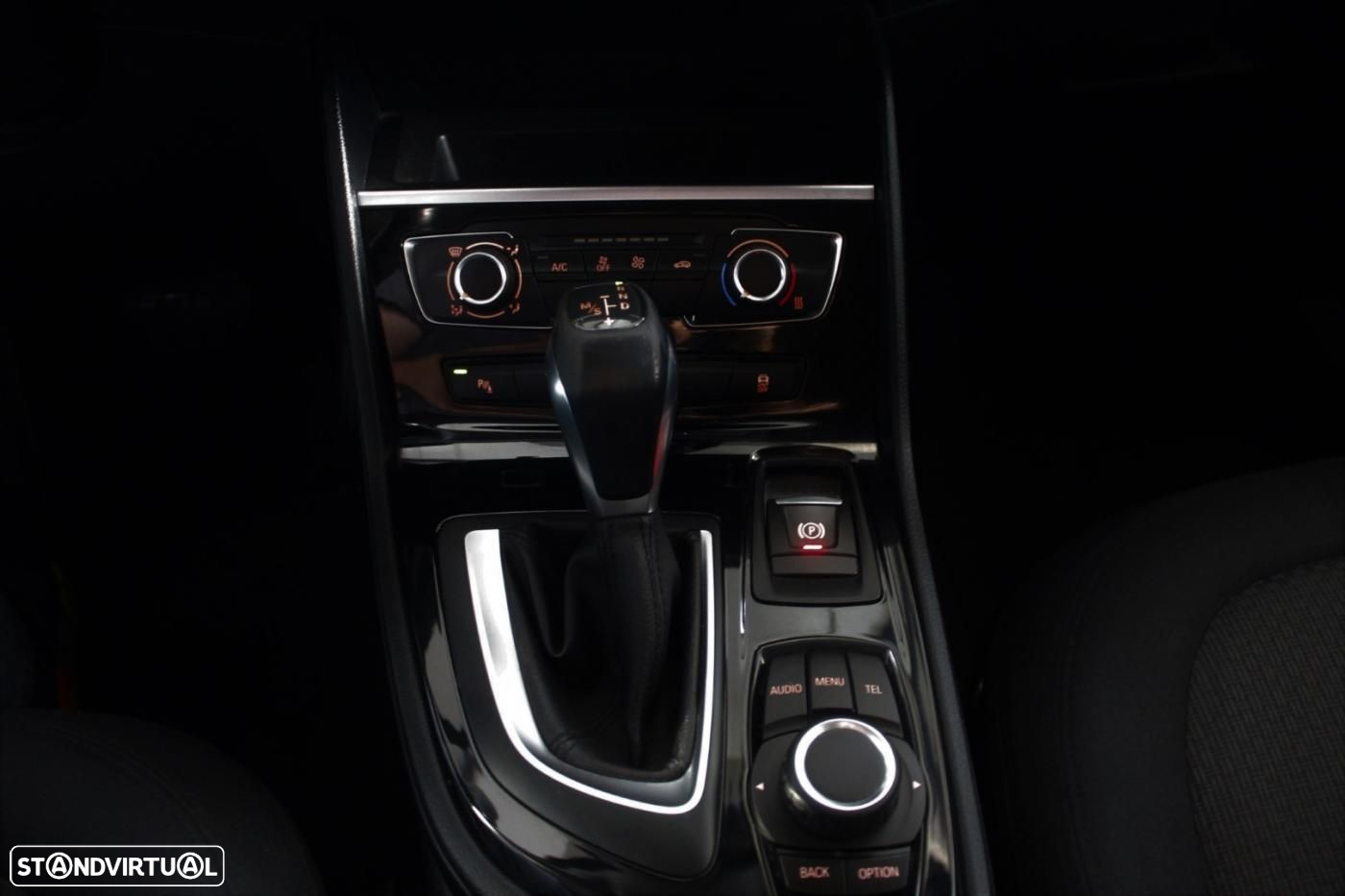 BMW 216 Gran Tourer d Advantage Auto - 31