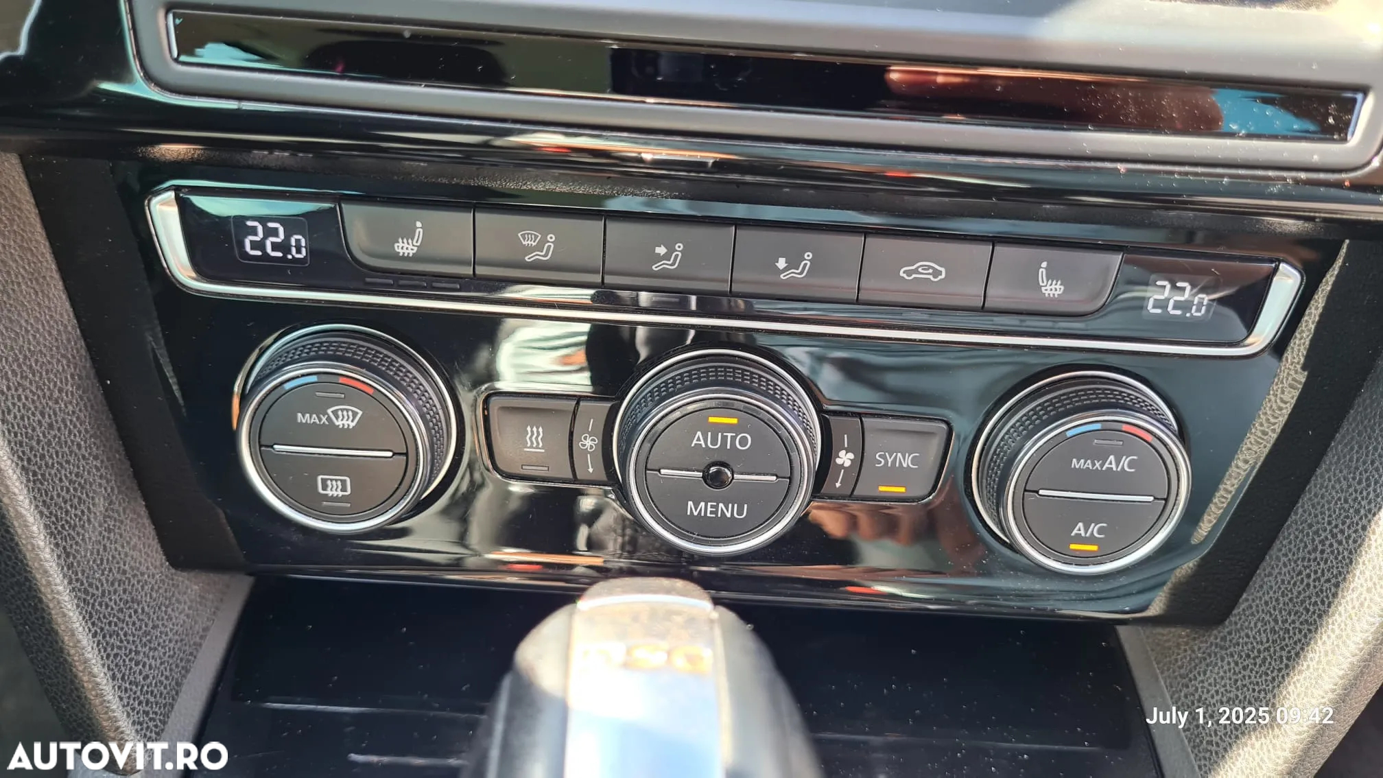 Volkswagen Passat Variant 2.0 BiTDI 4Mot DSG Highline - 30