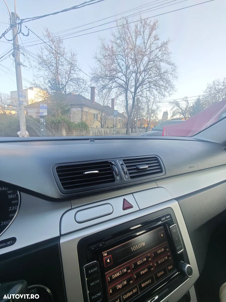 Volkswagen Passat - 10