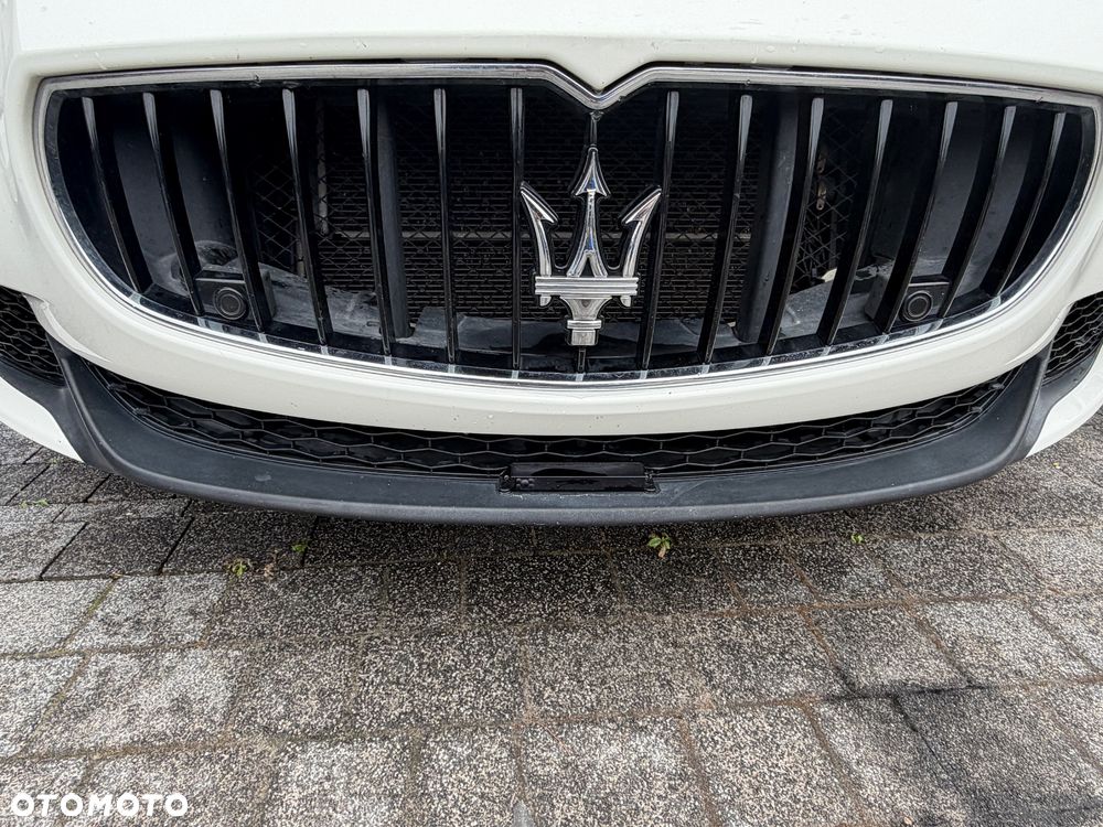 Maserati Quattroporte - 24