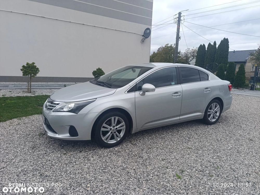 Toyota Avensis 1.8 Style - 1