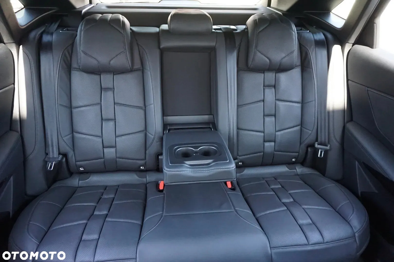 DS Automobiles DS 7 Crossback 1.6 E-Tense Grand Chic - 34