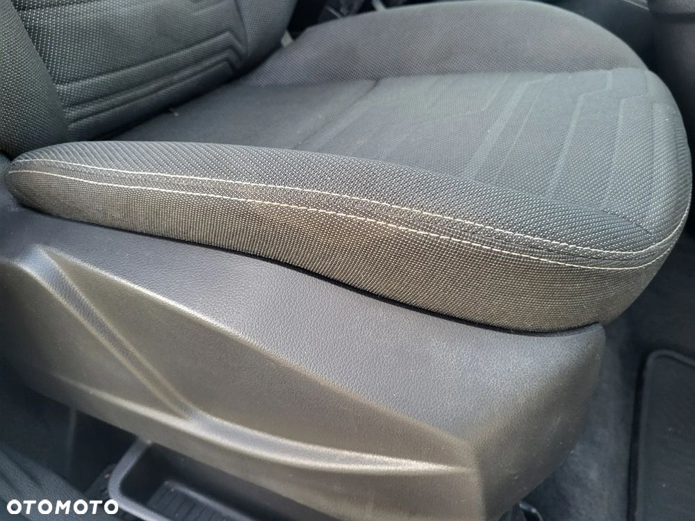 Ford Tourneo Connect Gr 1.5 EcoBlue Titanium - 37