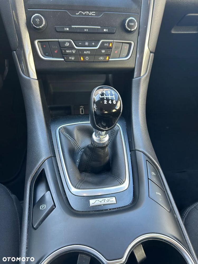 Ford Mondeo 1.5 EcoBoost Edition - 14