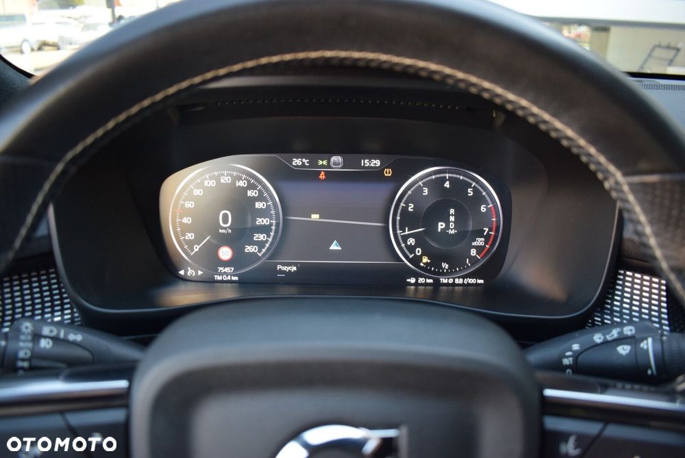 Volvo XC 40 T3 R-Design - 27
