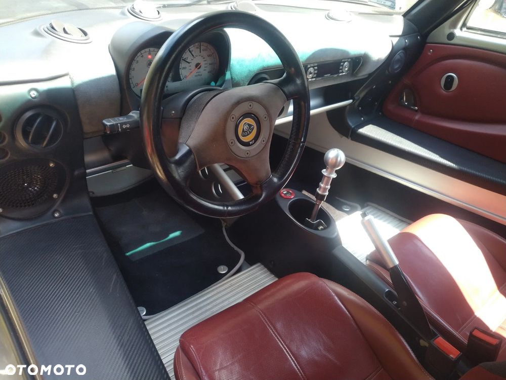 Lotus Elise - 1