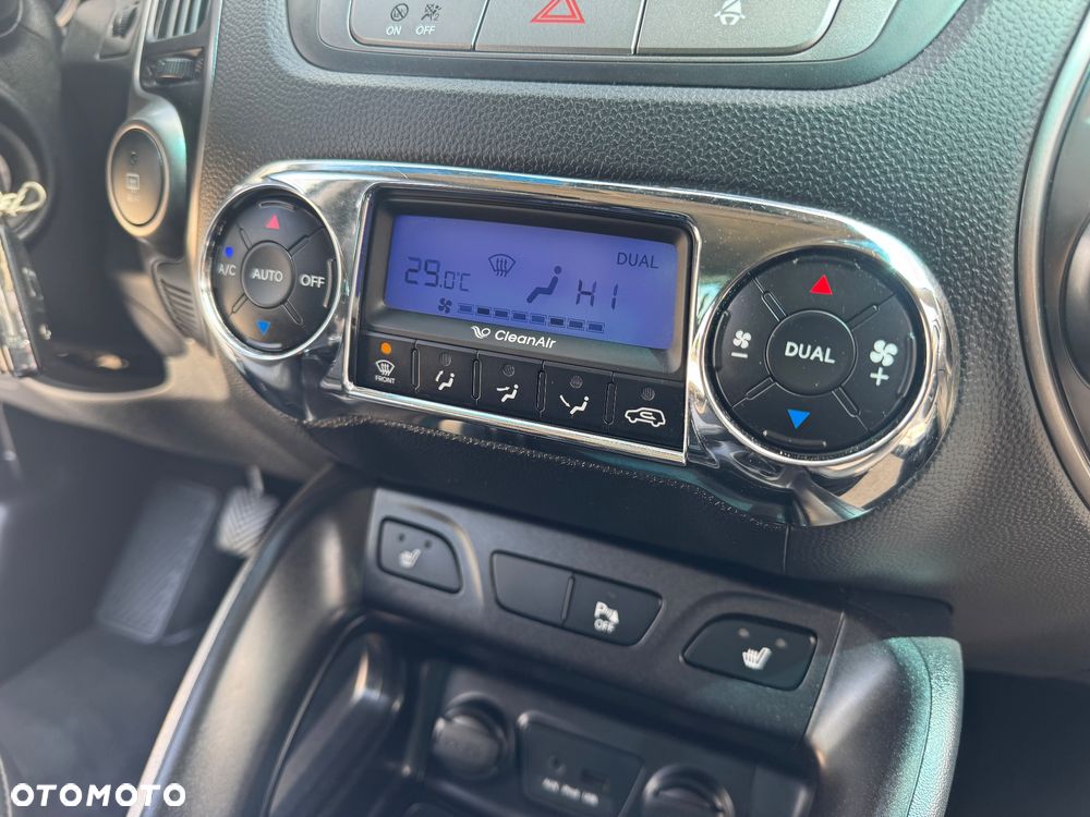 Hyundai ix35 blue 1.6 2WD Finale Gold - 24