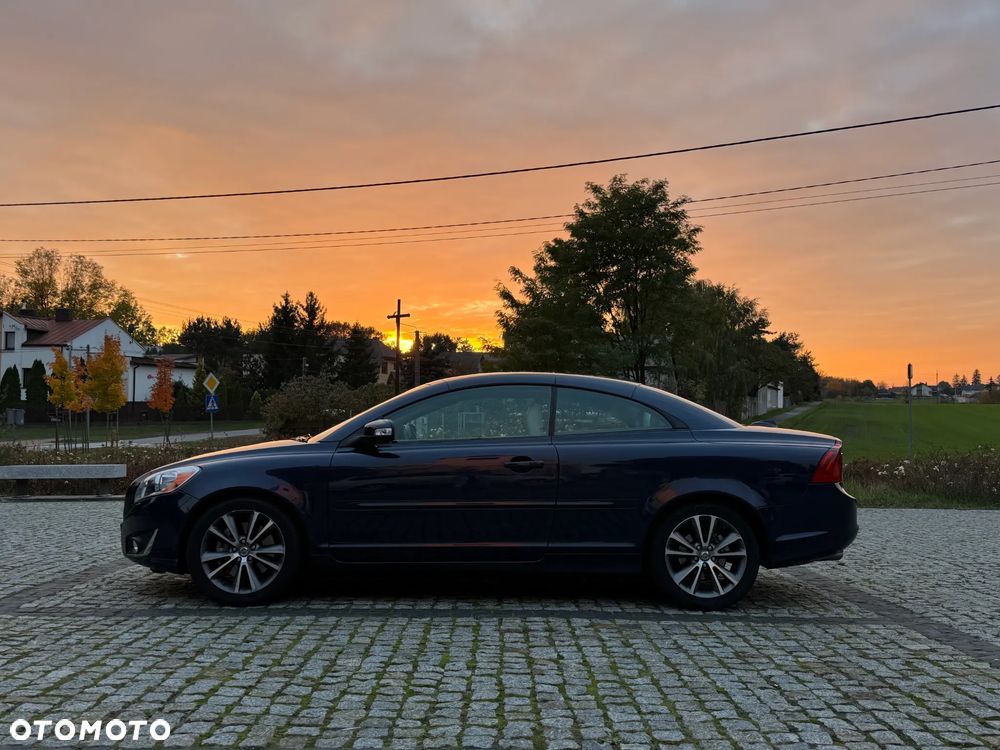 Volvo C70 T5 Summum - 8