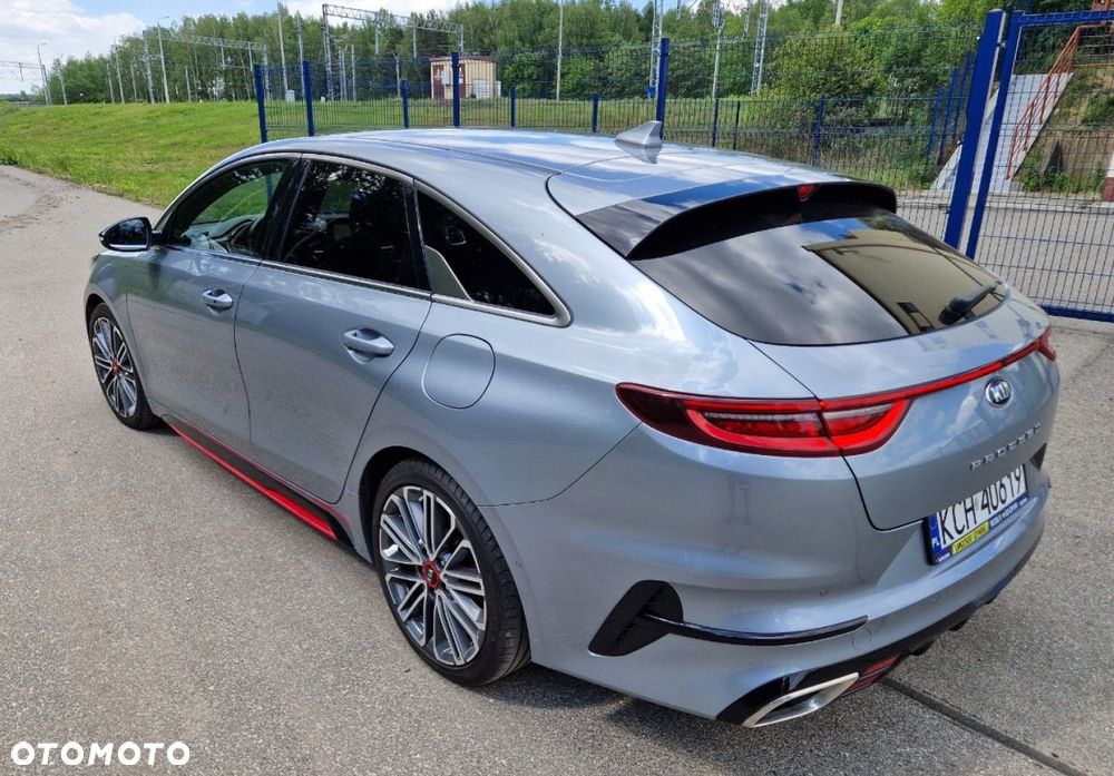 Kia ProCeed 1.6 T-GDI GT - 4