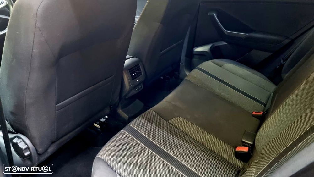 VW T-Roc 1.0 TSI Urban - 10
