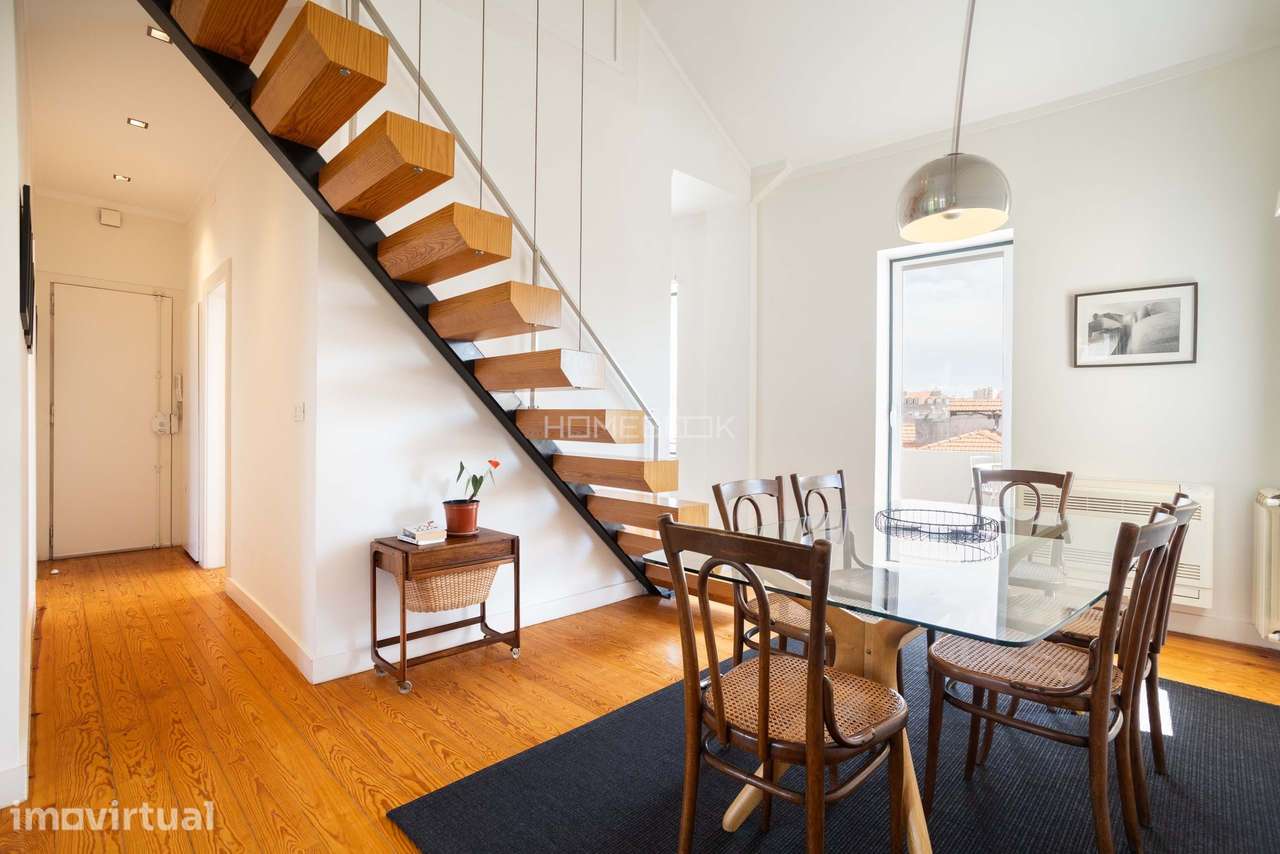 Apartamento T2 Duplex com Terraço e Vista Deslumbrante - Grande imagem: 5/28