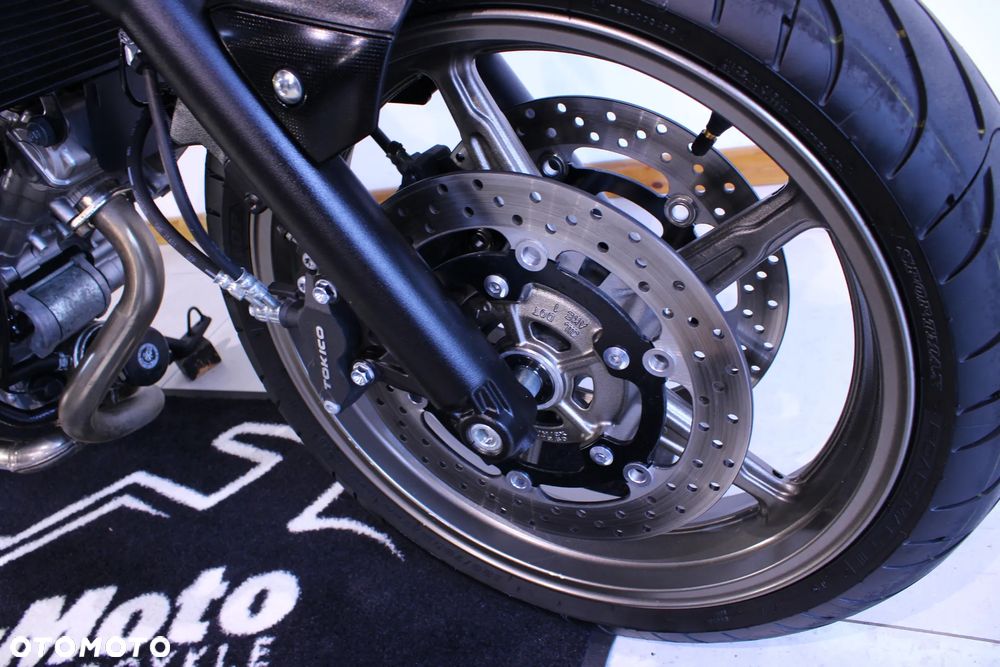 Suzuki SV - 26