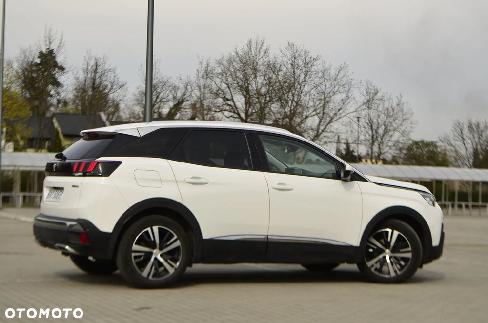 Peugeot 3008 BlueHDi 130 Stop & Start EAT8 Allure - 12