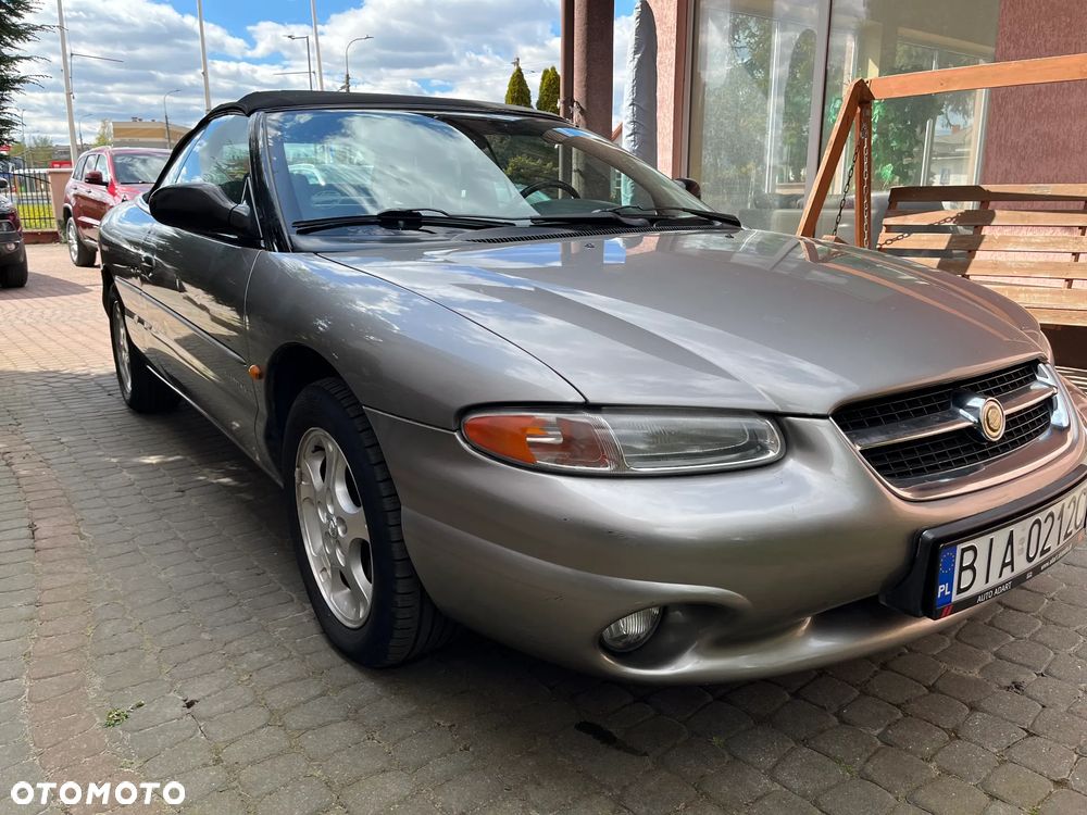 Chrysler Stratus - 1