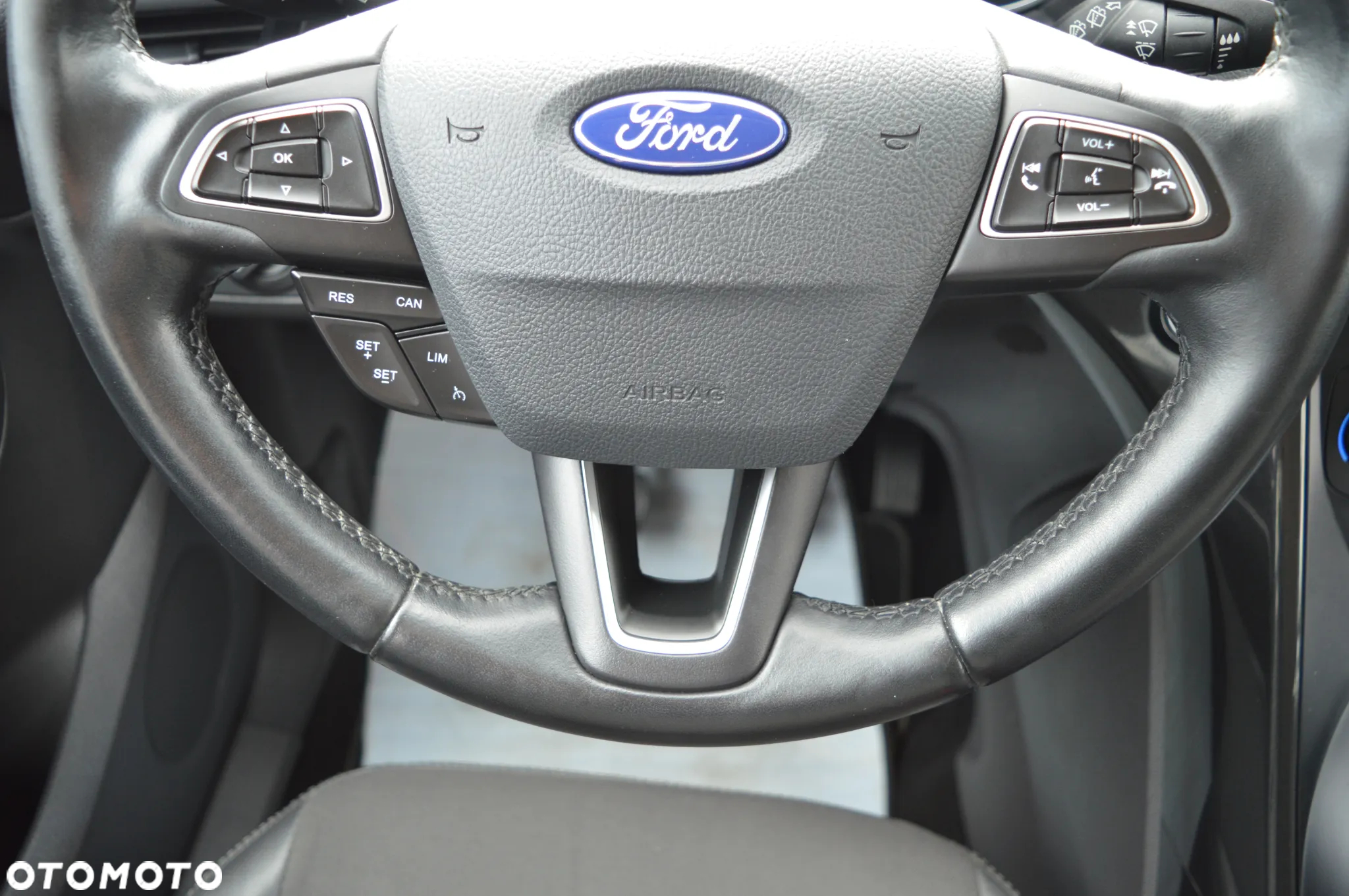 Ford Kuga 1.5 EcoBoost 2x4 Titanium - 20