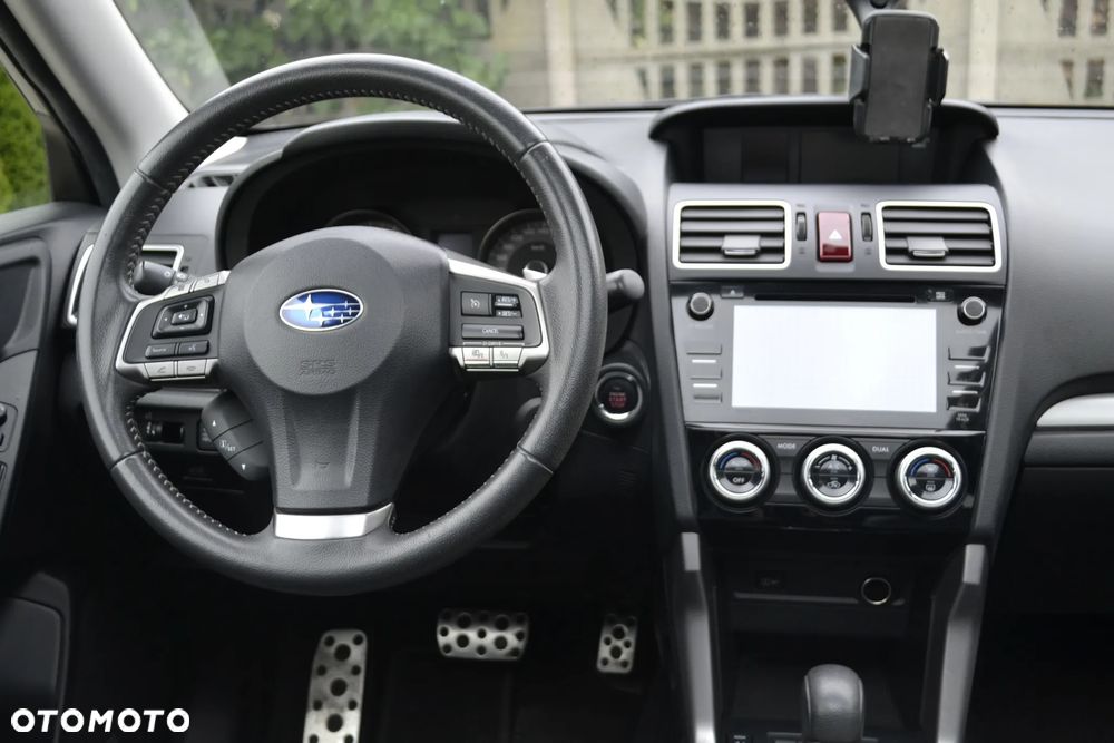 Subaru Forester 2.0 XT Comfort Lineartronic - 38