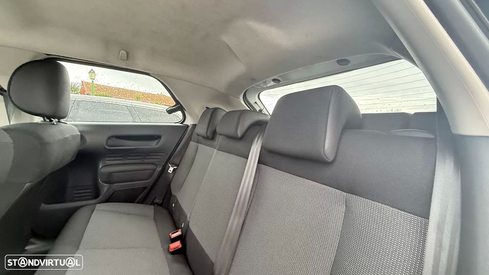 Citroën C4 Cactus 1.2 PureTech Feel — fotografia 33