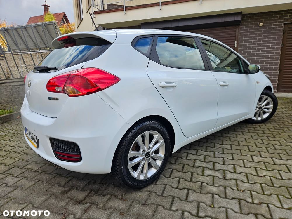 Kia Ceed 1.0 T-GDI L Business Line - 2