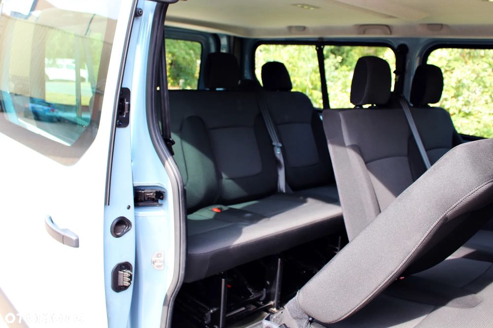 Renault Trafic - 13