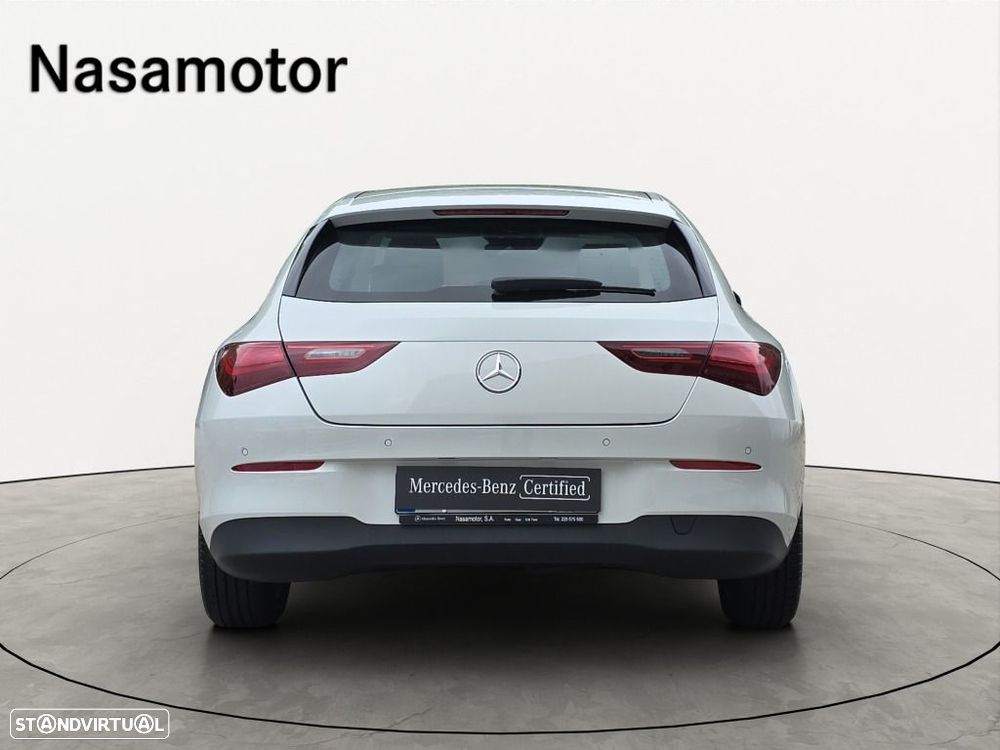 Mercedes-Benz CLA 180 - 4