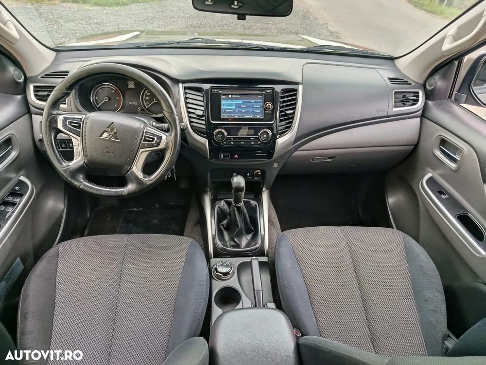 Mitsubishi L200 - 7