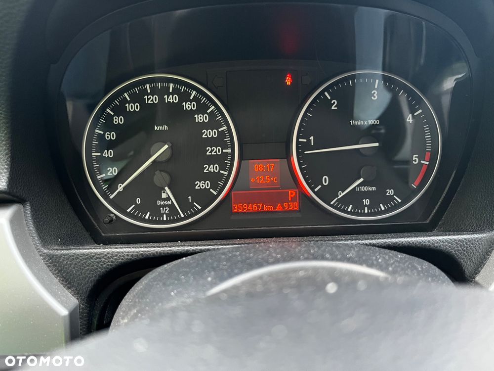 BMW Seria 3 320d DPF Touring - 7