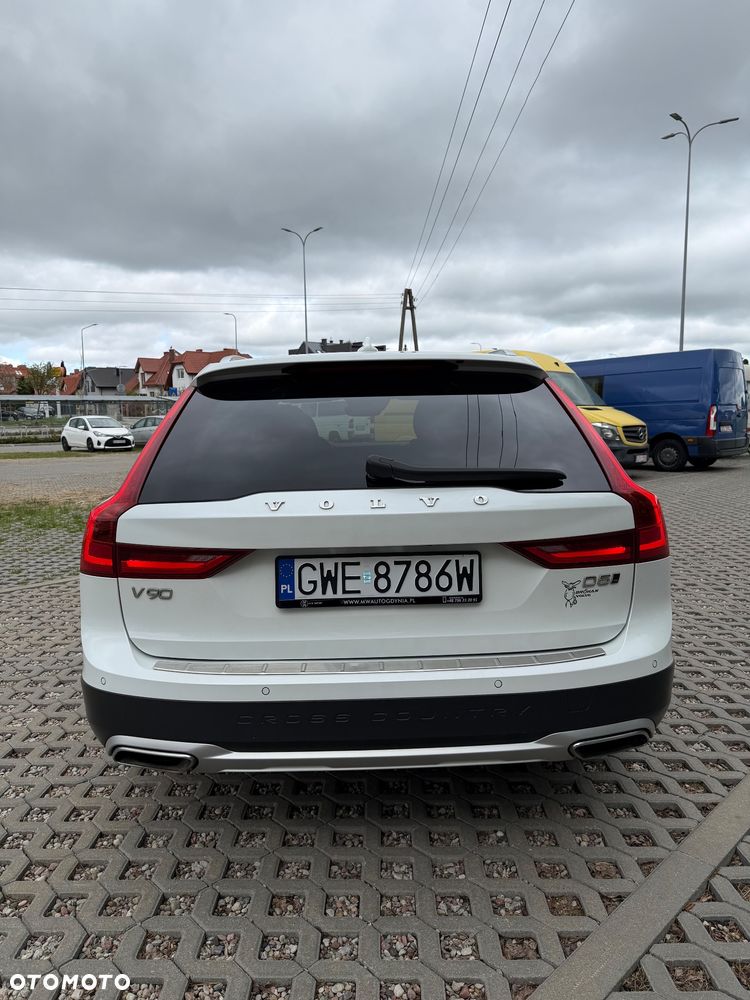 Volvo V90 Cross Country B5 D AWD Geartronic Pro - 6
