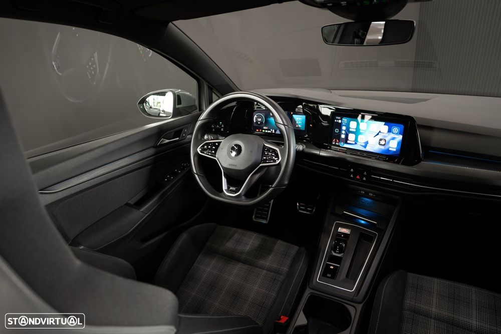 VW Golf 2.0 TDI GTD DSG - 12