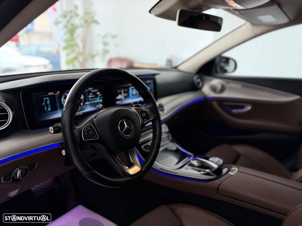 Mercedes-Benz E 220 d 9G-TRONIC Avantgarde - 21